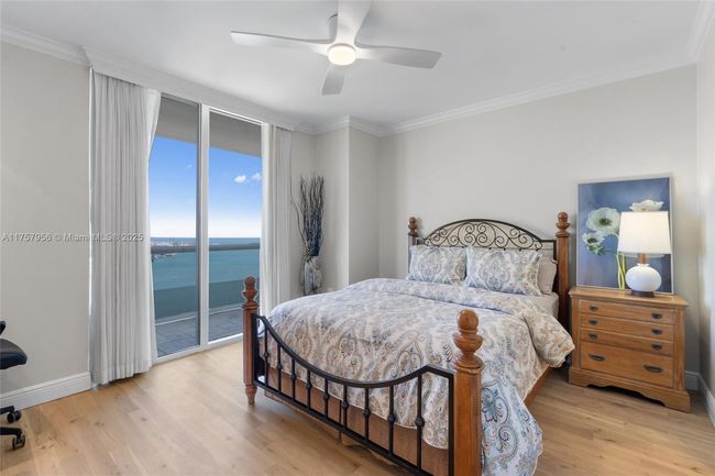 APT-4808 - 50 Biscayne Blvd, Condo with 2 bedrooms, 2 bathrooms and null parking in Miami FL | Image 24