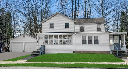 215-213-215 Voorhees St, Fulton, NY, 13069-2211 | Card Image