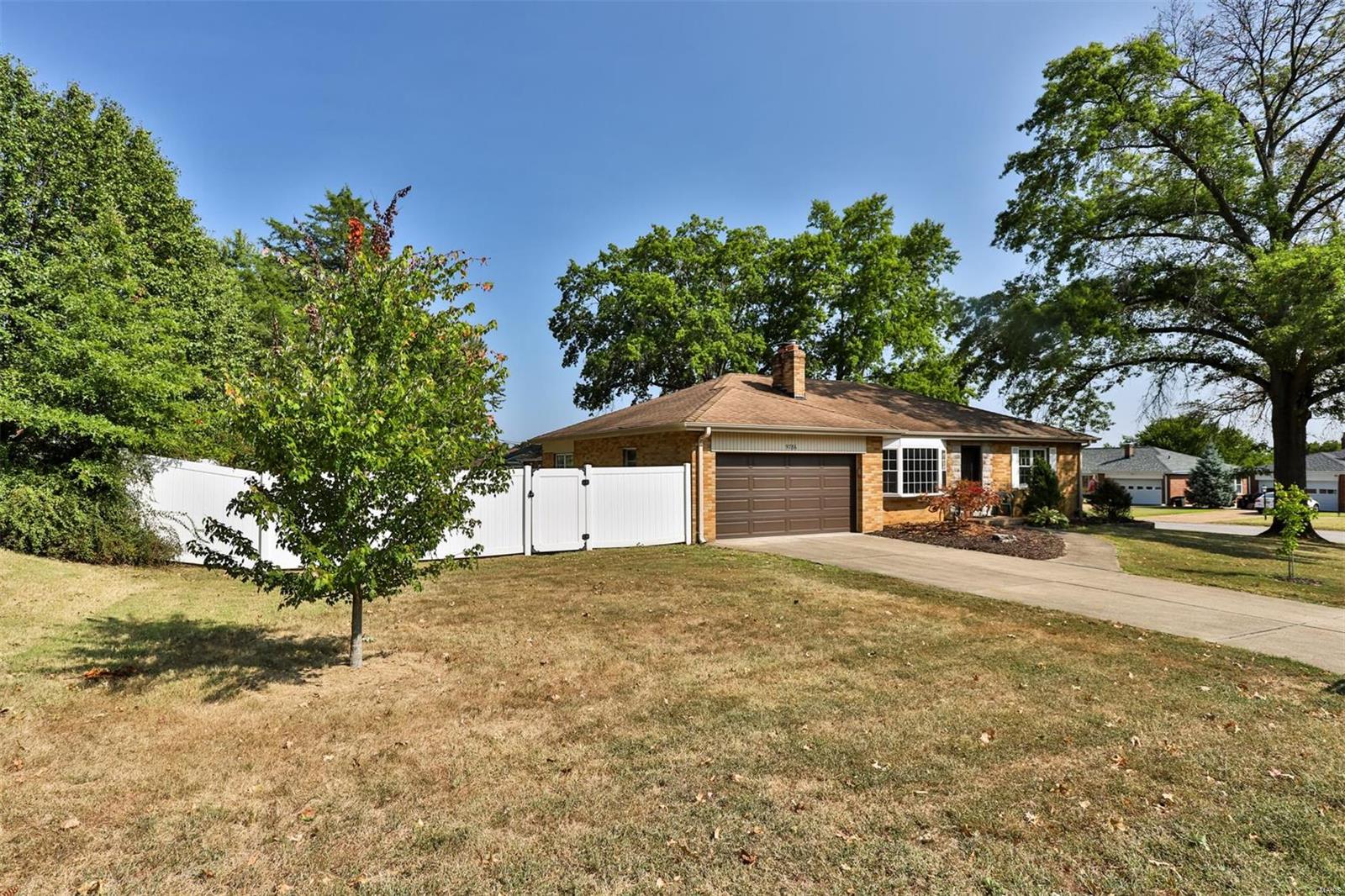 Grantview Dr, Saint Louis, MO 63123