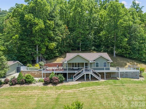 189 Poverty Branch Rd, Barnardsville, NC, 28709-9792 | Card Image