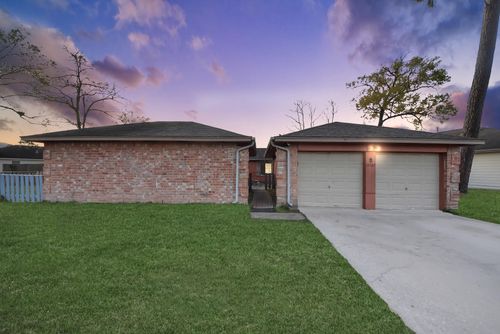 17707 Gimbals Way, Crosby, TX, 77532-4158 | Card Image