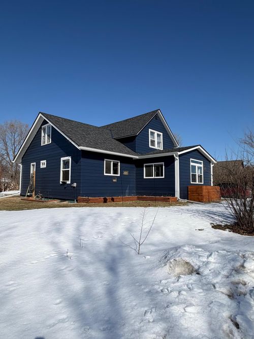 547 3rd Ave Nw, Perham, MN, 56573-1312 | Card Image