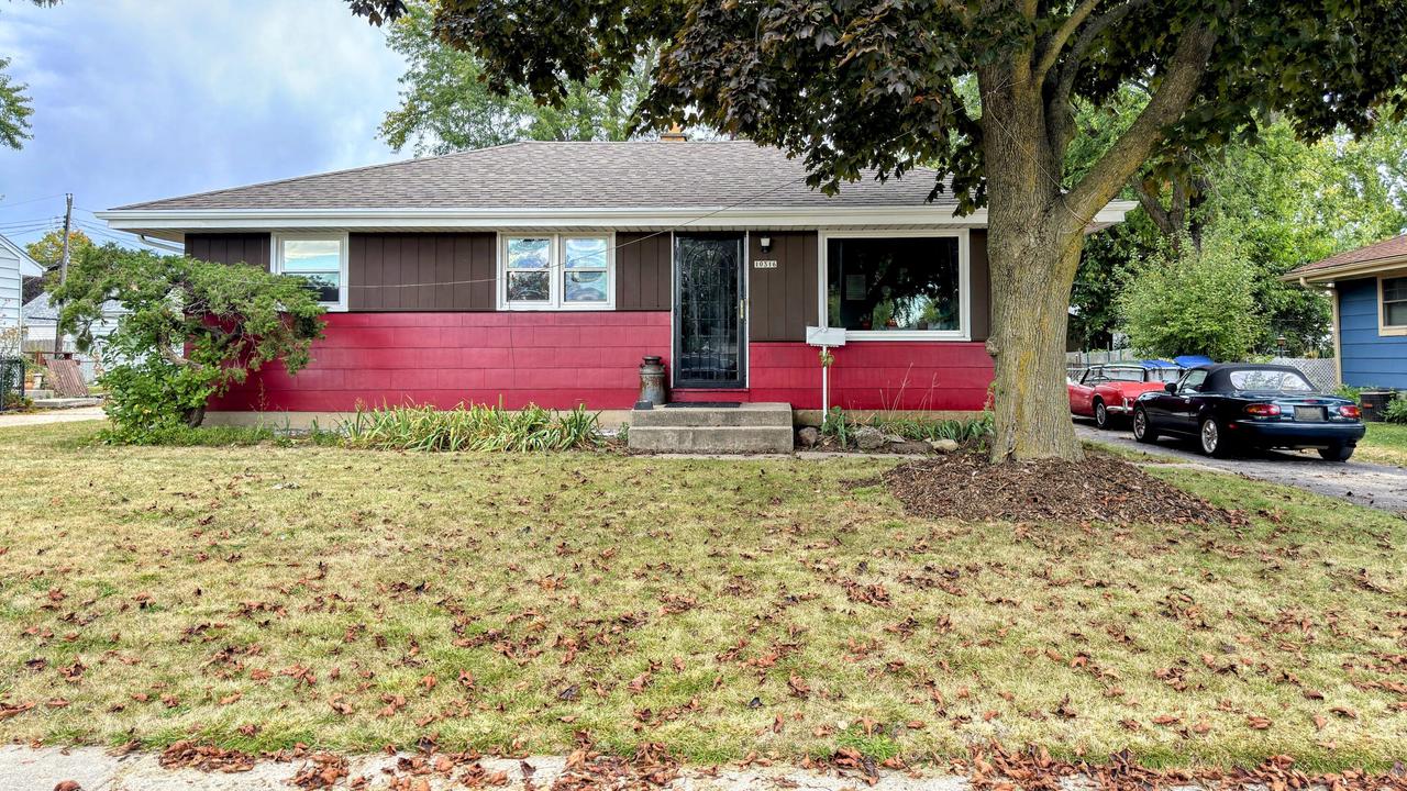 Cameron Ave, Milwaukee, WI 53225