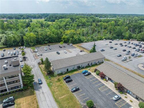 121 Erie Canal Dr, Greece, NY, 14626-4605 | Card Image