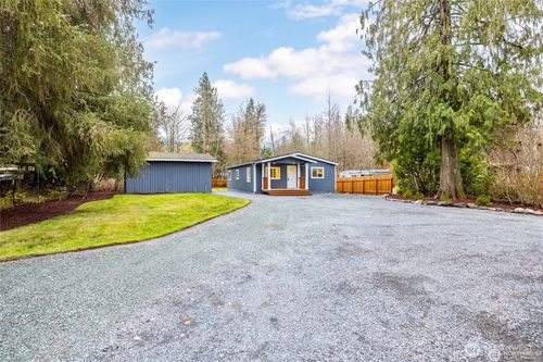 46120 Baker Dr, Concrete, WA, 98237-9548 | Card Image