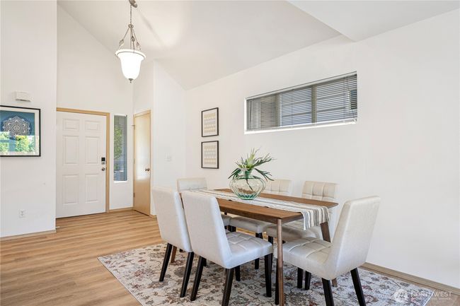 19218 26 Th Ave Se, Condo with 3 bedrooms, 3 bathrooms and null parking in Bothell WA | Image 10