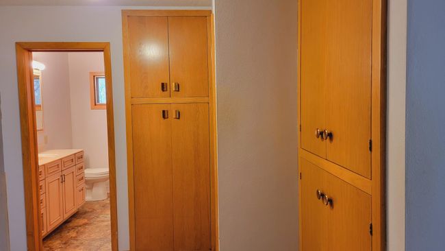 Built-in cabinets | Image 25