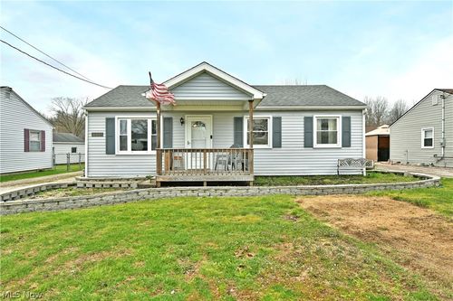 4481 Nutwood Ave Nw, Warren, OH, 44483-1614 | Card Image