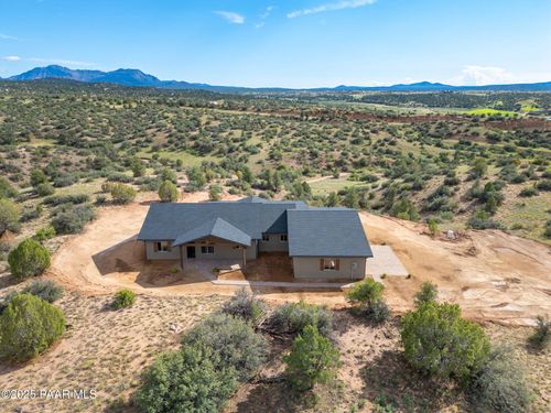 7495 W Santa Maria Vis, Prescott, AZ, 86305-7812 | Card Image