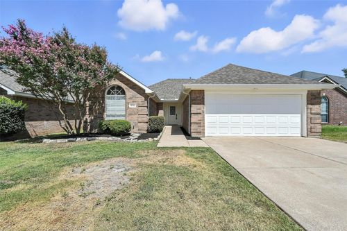 8016 Adcock Ct, Fort Worth, TX, 76137-4394 | Card Image