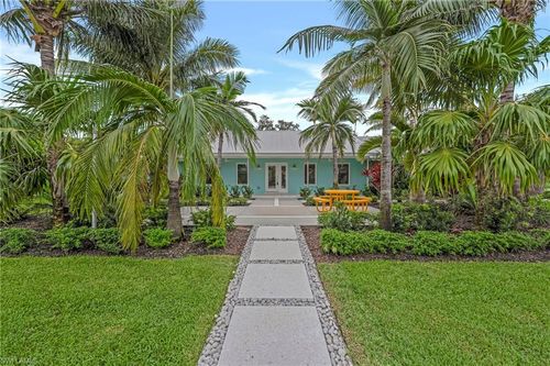 1245 Gasparilla Dr, Fort Myers, FL, 33901-7766 | Card Image
