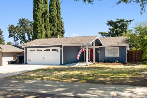 6528 Briartree Way, Citrus Heights, CA, 95621-1008 | Card Image
