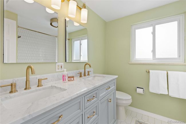 8390 E Davies Pl, House other with 4 bedrooms, 3 bathrooms and 1 parking in Centennial CO | Image 20
