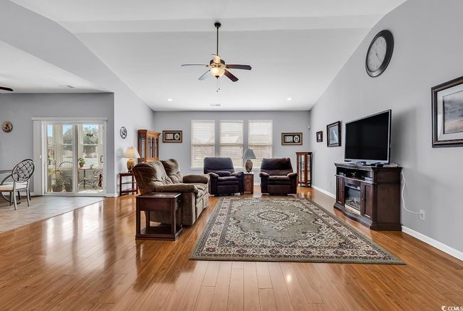 1701 Boyne Dr, House other with 4 bedrooms, 4 bathrooms and 4 parking in Myrtle Beach SC | Image 5