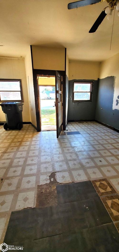 506 3rd St, Battle Creek, IA, 51006-7722 | Card Image