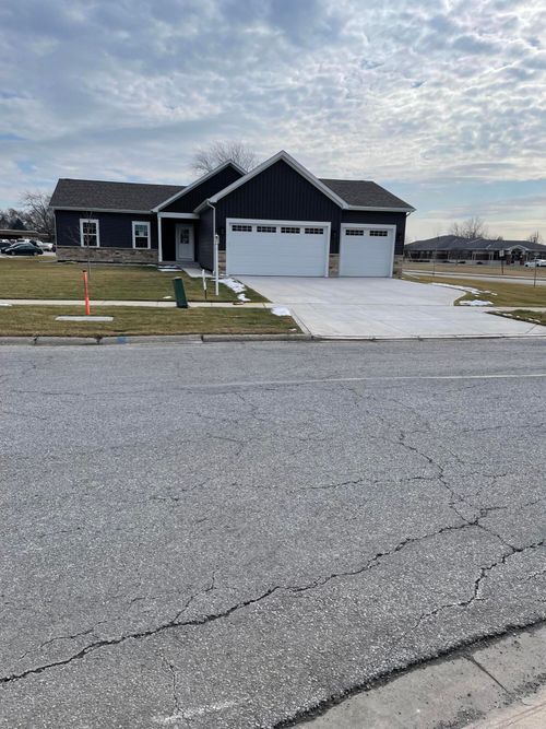 6065 Robbins Rd, Portage, IN, 46368-4487 | Card Image