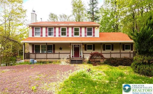 533 Maxatawny Dr, Pocono Lake, PA, 18347-8034 | Card Image