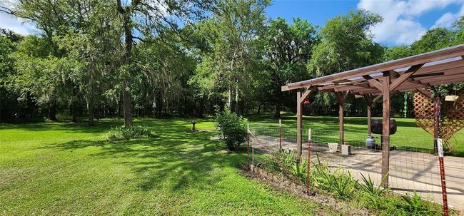 1055 County Road 452, House other with 4 bedrooms, 2 bathrooms and null parking in Sweeny TX | Image 21