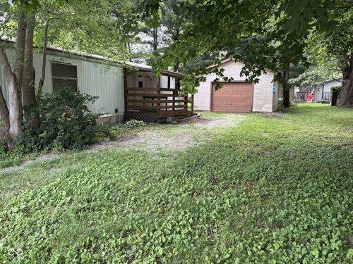 90 Small Fry Ave, Cloverdale, IN, 46120-8877 | Card Image