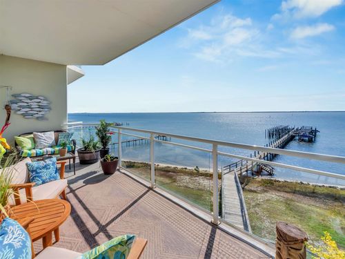 404-8747 Navarre Pkwy, Navarre, FL, 32566-4190 | Card Image