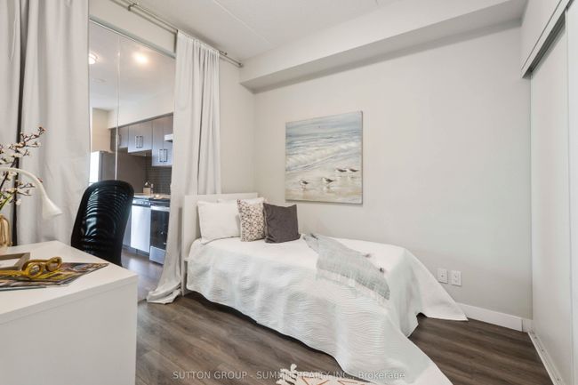 1709 - 15 Queen St S, Condo with 2 bedrooms, 2 bathrooms and 1 parking in Hamilton ON | Image 23