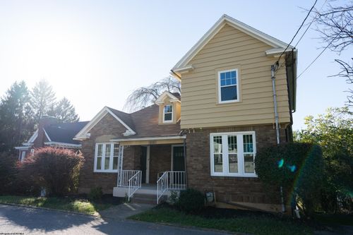 615 Fleming Place, Fairmont, WV, 26554 | Card Image