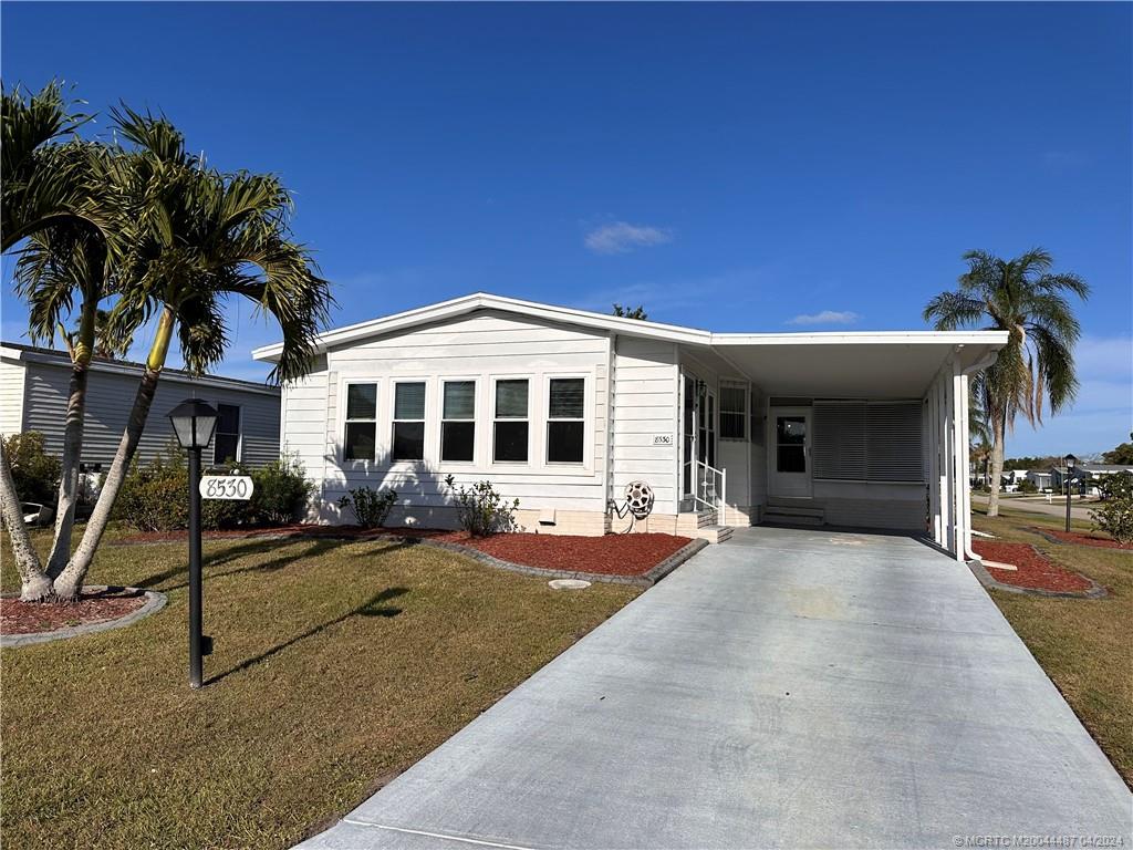 Lidflower Ct, Port Saint Lucie, FL 34952
