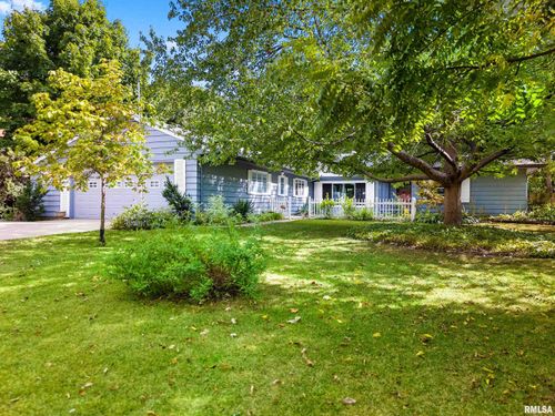 622 Washington St, Pekin, IL, 61554-4238 | Card Image