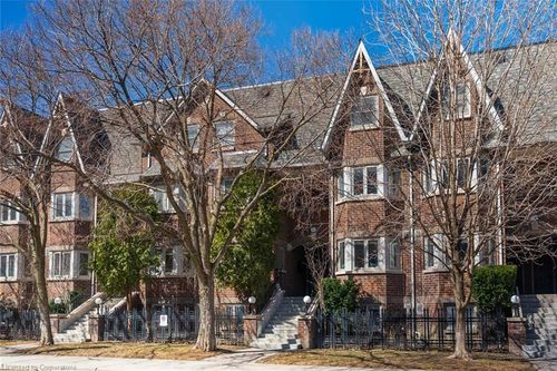 b-36 Shank St, Toronto, ON, M6J3T9 | Card Image