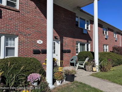 1D - 136 N Chestnut Street, Condo with 2 bedrooms, 1 bathrooms and null parking in New Paltz NY | Image 1