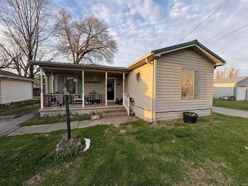 823 Wood St, Princeton, IN, 47670-1351 | Card Image