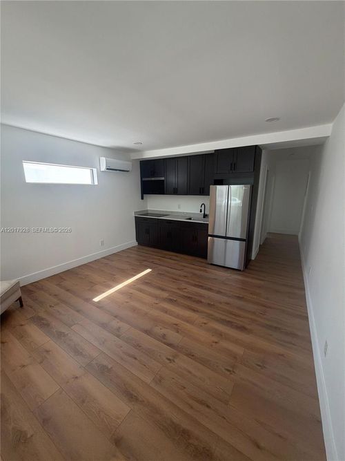 1-7801 Byron Ave, Miami Beach, FL, 33141-2015 | Card Image