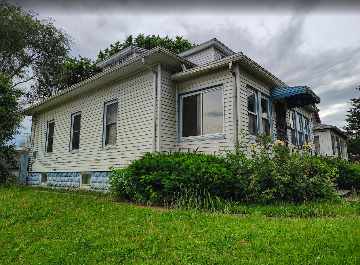 Residential in Rock Island 4