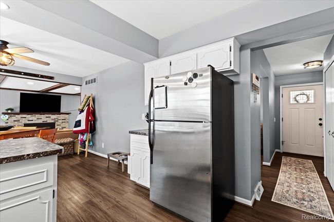 3783 Glen Hills Dr | Image 6