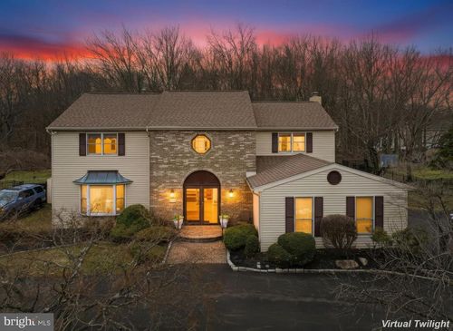 132 Roy Ln, Huntingdon Valley, PA, 19006-3120 | Card Image