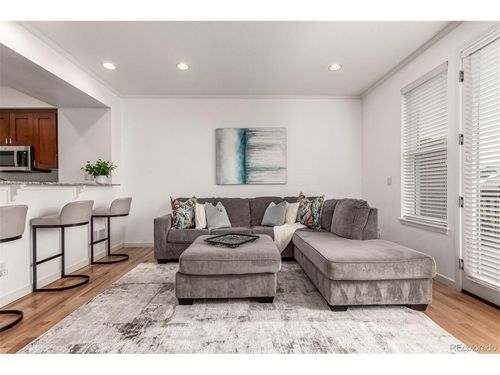 19 S Harrison St, Denver, CO, 80209 | Card Image