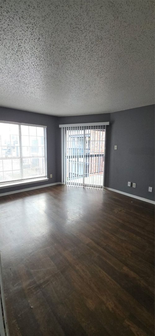 apt-928-18333 Roehampton Dr, Dallas, TX, 75252-5179 | Card Image