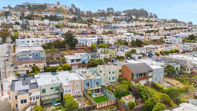 1815 18 Th Ave, House other with 3 bedrooms, 4 bathrooms and 1 parking in San Francisco CA | Image 71