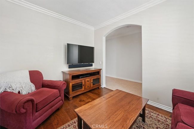 Den | Image 5