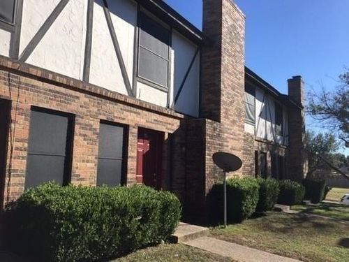 unit-6-4936 Diaz Ave, Fort Worth, TX, 76107-6266 | Card Image