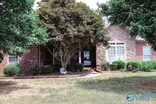 150 Shackleford Rd, Meridianville, AL, 35759-1623 | Card Image
