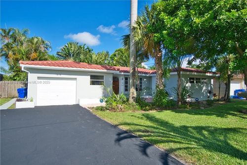 1419 16th Ct, Hollywood, FL, 33020-3227 | Card Image