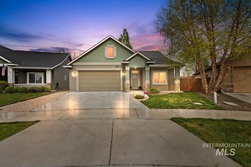 10168 W Whitecrest St, Star, ID, 83669-5937 | Card Image