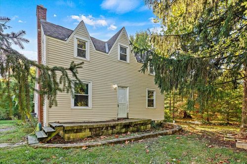 7483 Summit Rd Sw, Pataskala, OH, 43062-8319 | Card Image