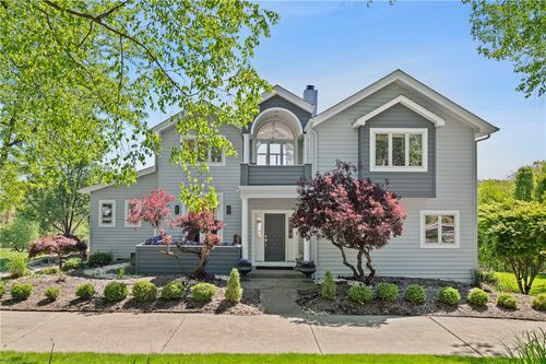 433 Heights Dr, Gibsonia, PA, 15044-6032 | Card Image