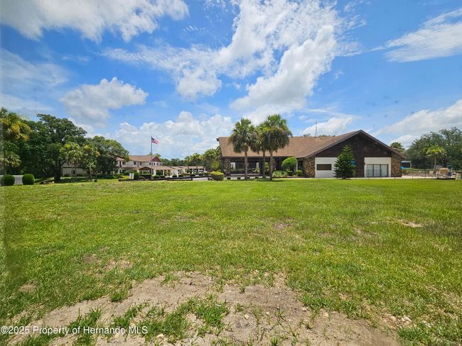 Close to Community Center | Image 20