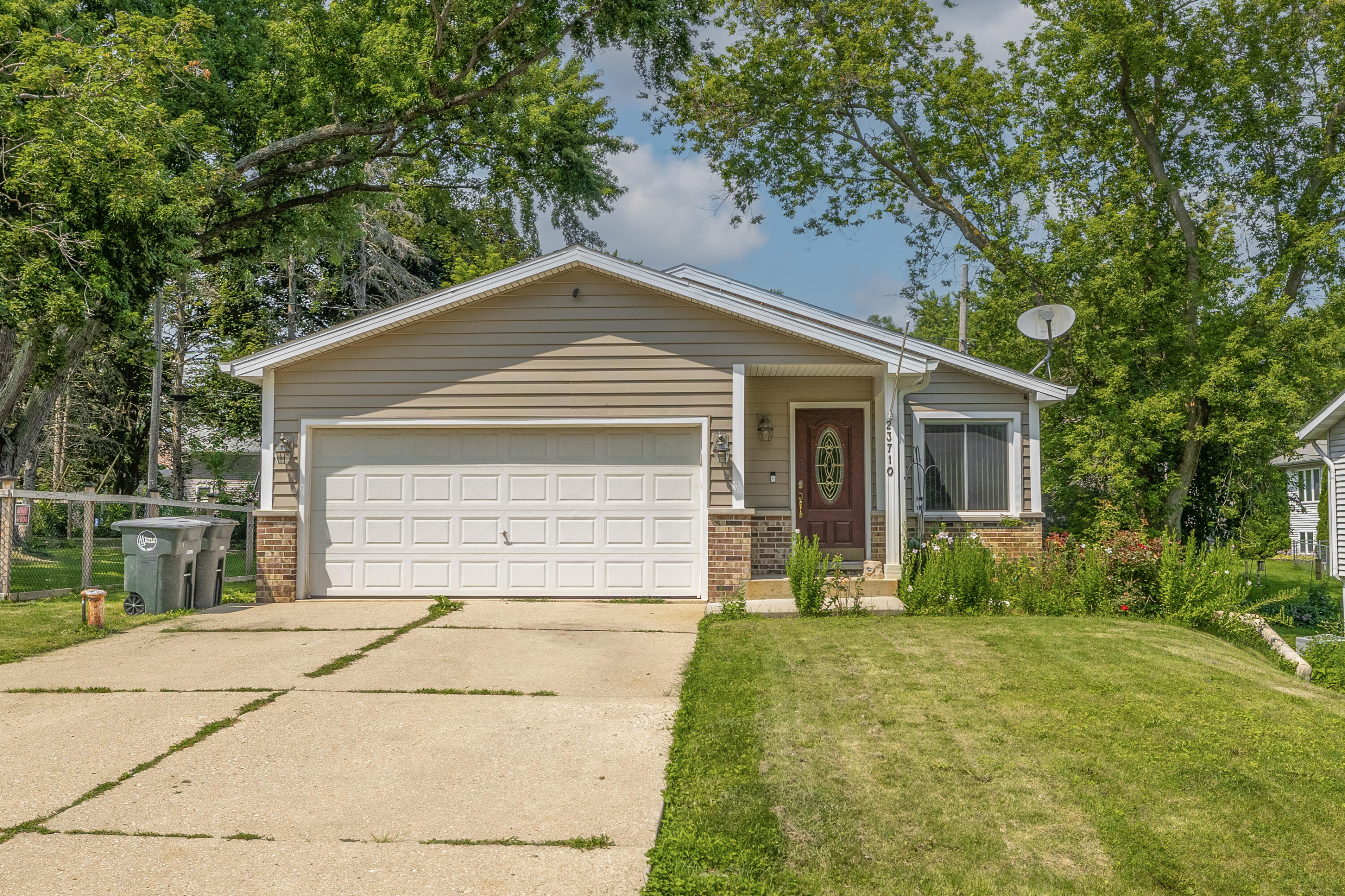 81st Pl, Salem, WI 53168