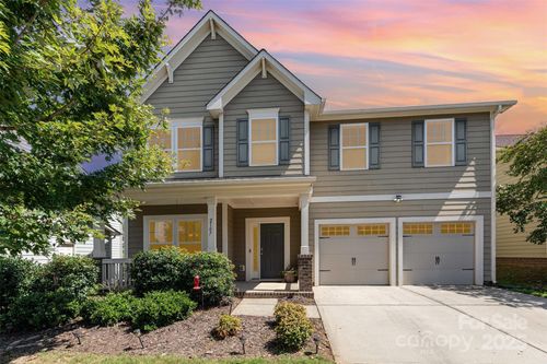 2107 Atwell Glen Ln, Pineville, NC, 28134-9704 | Card Image