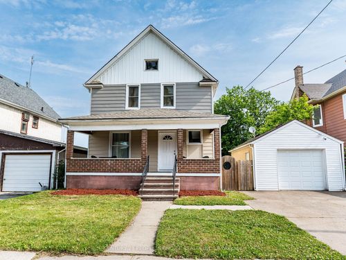 5001 Kitchener St, Niagara Falls, ON, L2G1A9 | Card Image