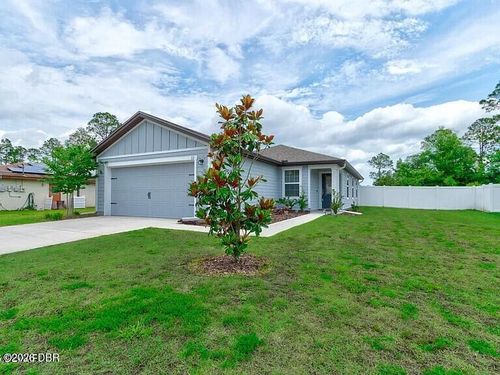 33 Pine Croft Ln, PALM COAST, FL, 32164-7038 | Card Image